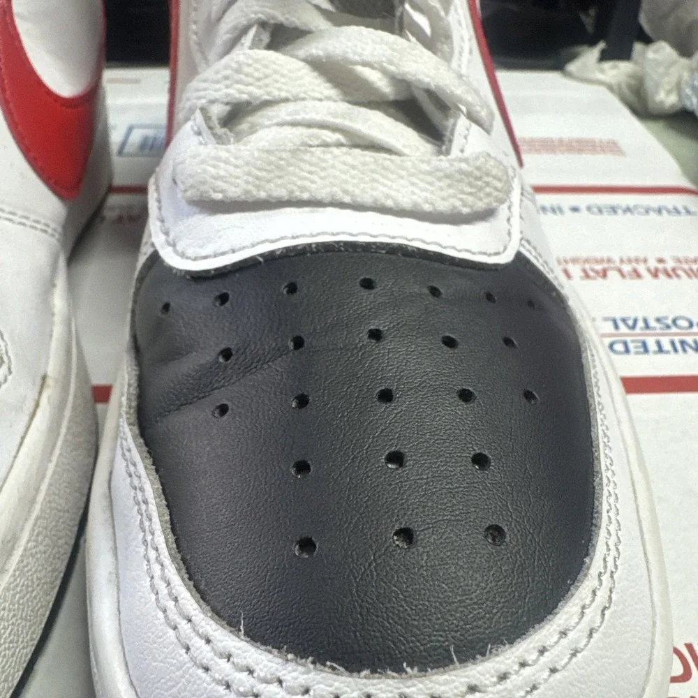 Nike Court Borough‎ Mid 2 White University Red Black Size 7Y Youth CD7782-110